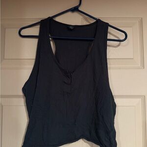 Women's Black Sleeveless Top